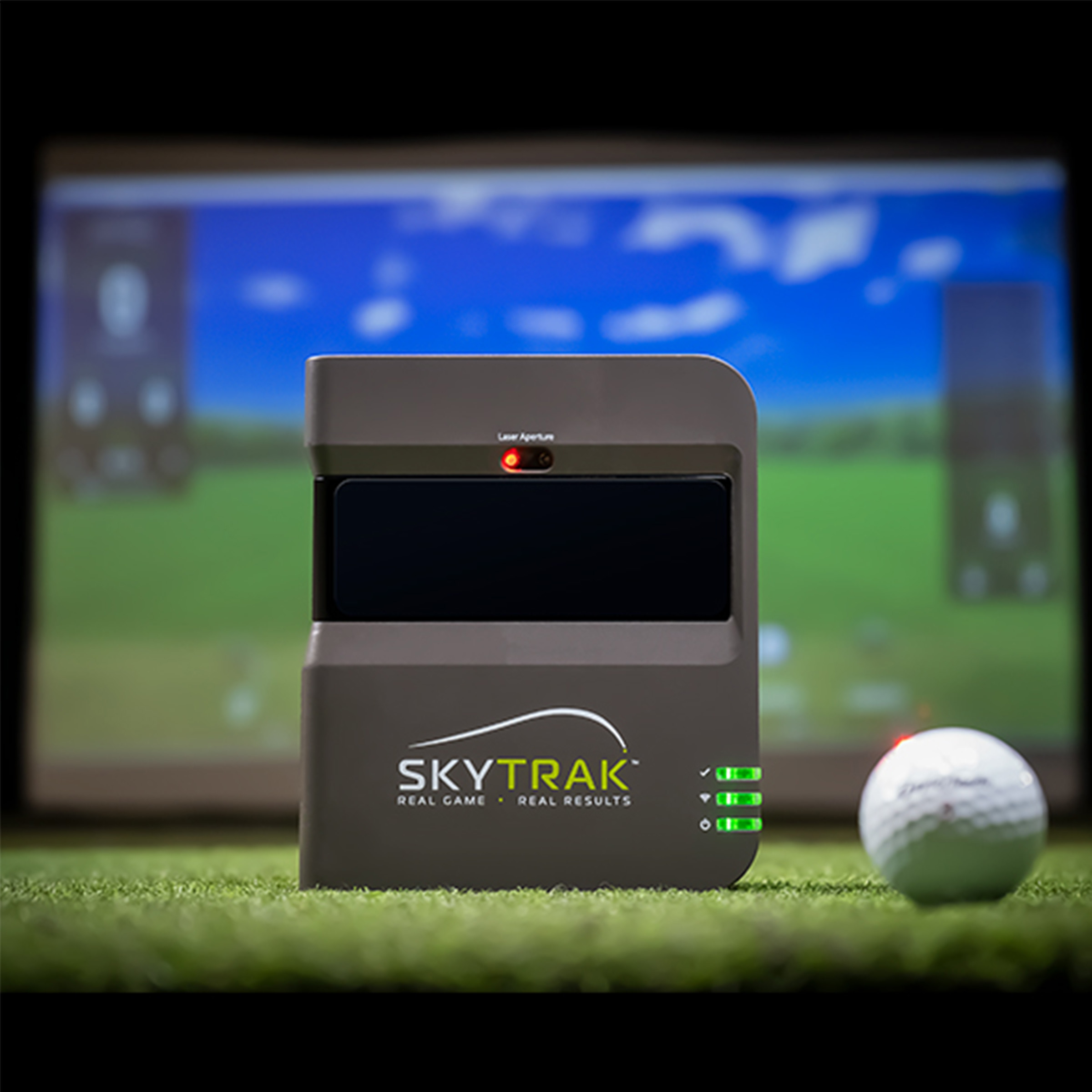 Golf_PDP_Launch Monitors_Skytrak_Hero_Image-jpg-1