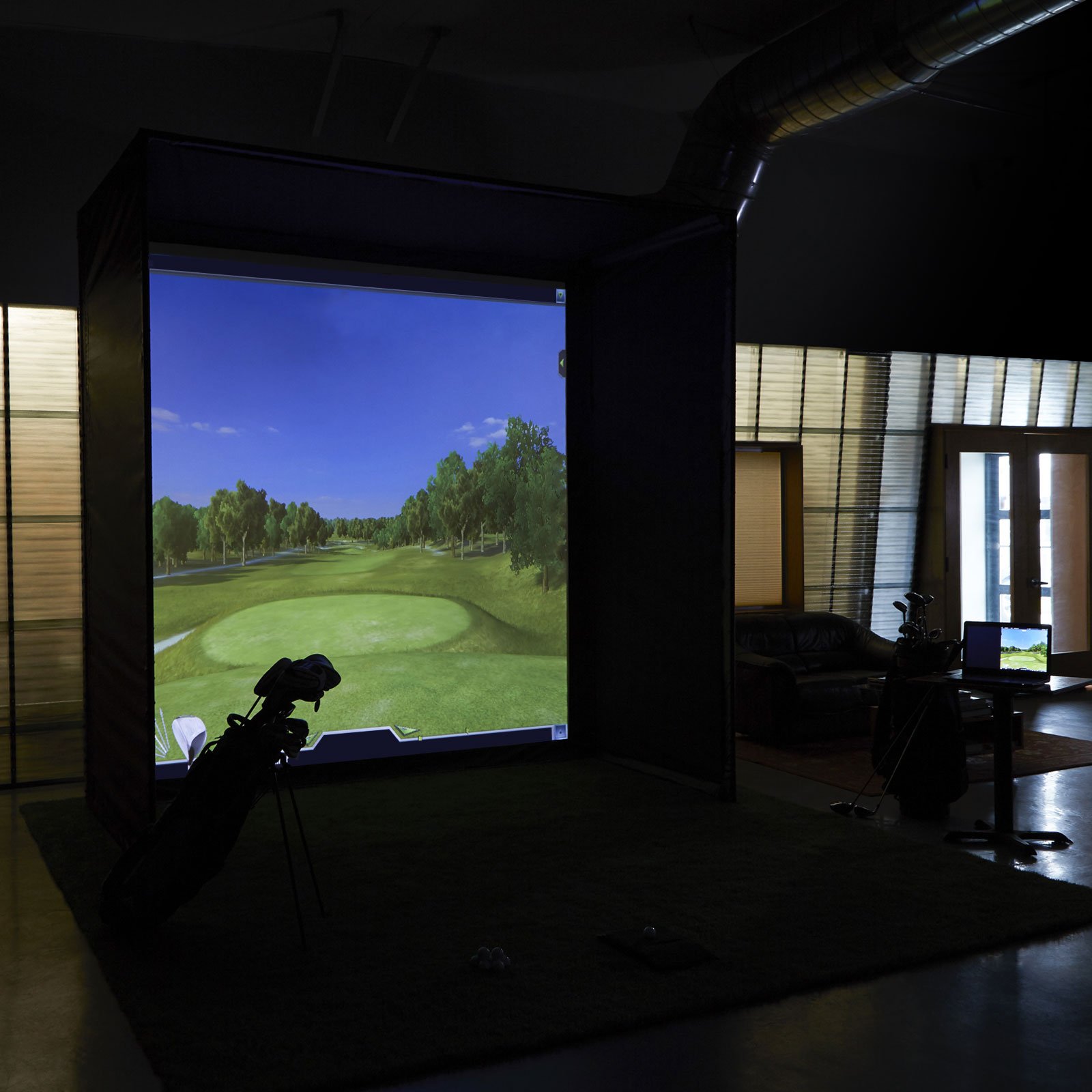 3-carls-5d-golf-simulator-enclosure-1